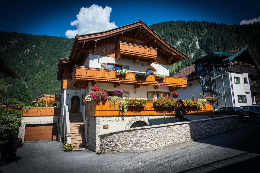 ホテル Moroder Haus マイヤーホーフェン エクステリア 写真